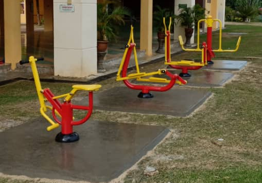 Outdoor Fitness Gym Equipment Playground