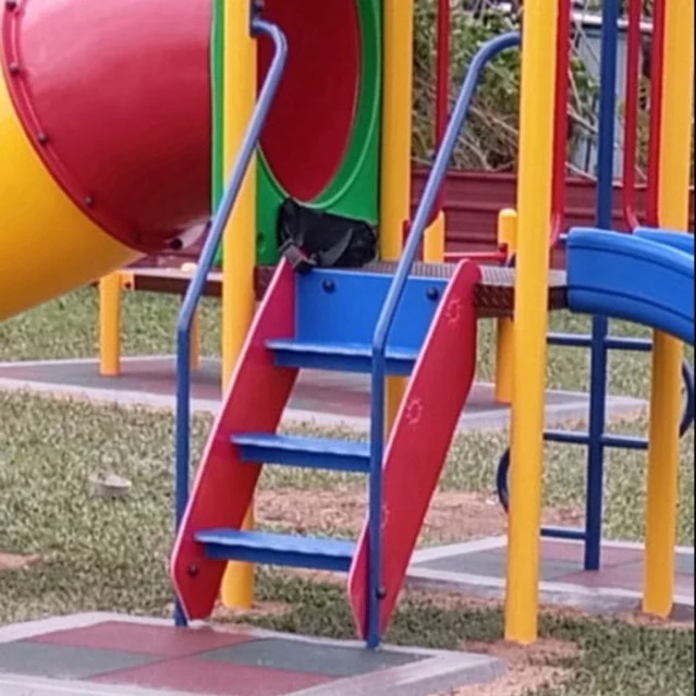 Safety Step Staircase Ladder for Outdoor Children Sports Playground Parks